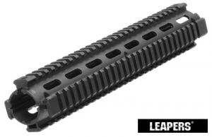 **Full Length AR-15 Quad Rail Mount System - Leapers UTG