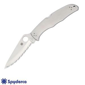 **Endura 4 Lightweight SpyderEdge Serrated Folder Knife Spyderco Knives